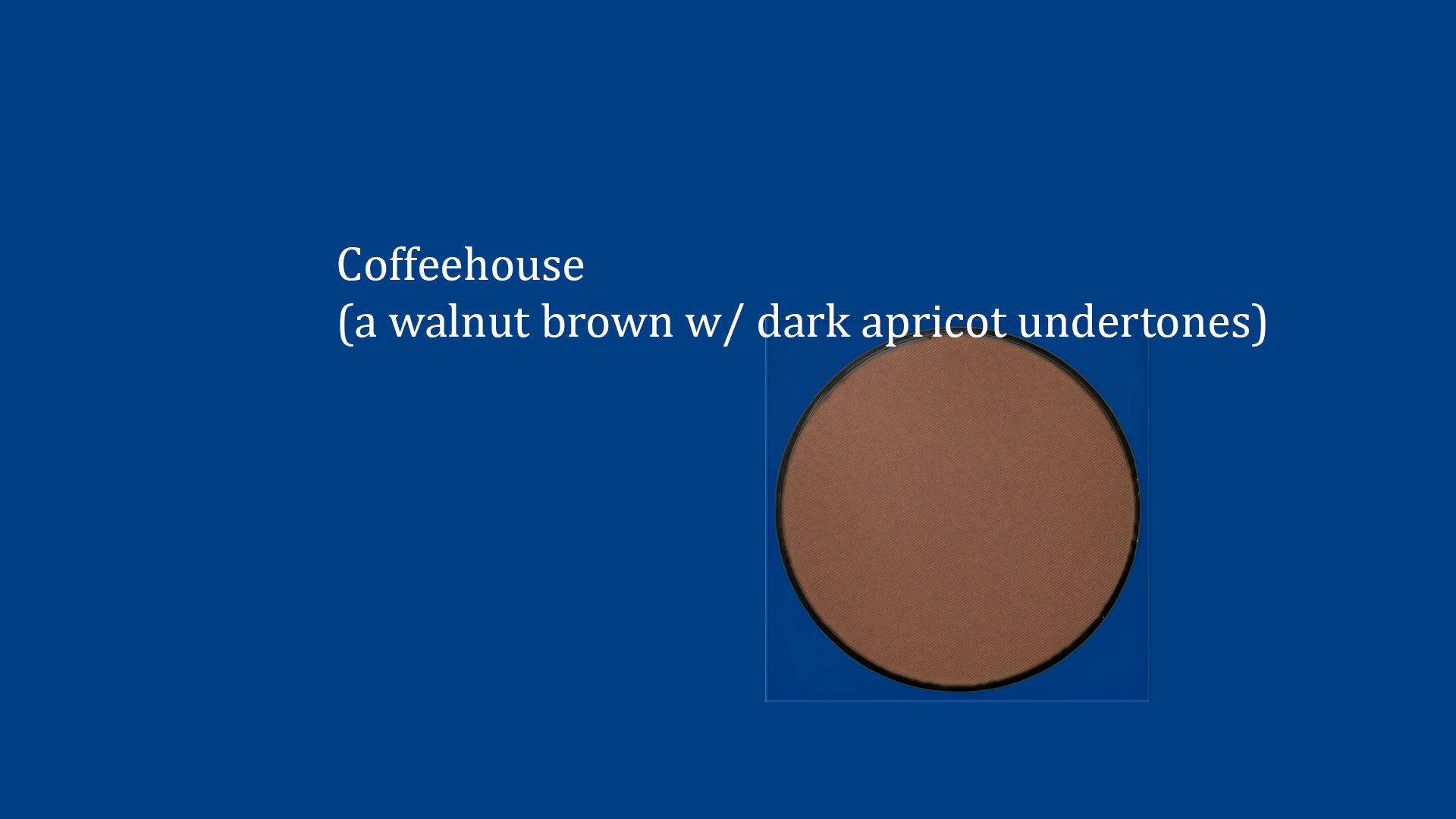 Photo-Chromatic Pressed Powder